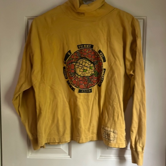 Forenza Tops - Vintage 80’s Forenza turtleneck in women’s small. GUC